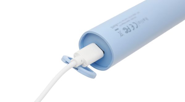 Bàn chải điện Halio Sonic SmartClean - Sky Blue