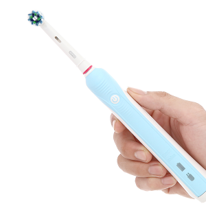 Bàn chải điện Oral-B Pro 500 CrossAction D16.513