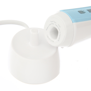 Bàn chải điện Oral-B Pro 500 CrossAction D16.513