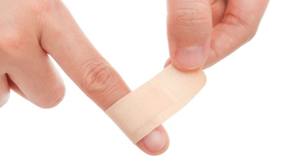 Băng cá nhân vải Urgo Durable (2 x 6cm) hộp 20 miếng