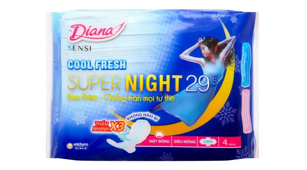 Băng vệ sinh ban đêm Diana Sensi Cool Fresh có cánh gói 4 miếng