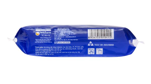 Băng vệ sinh ban đêm Diana Sensi Cool Fresh có cánh gói 4 miếng