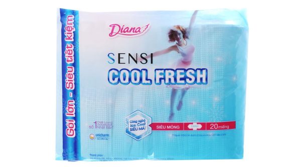 Băng vệ sinh Diana Sensi siêu mỏng có cánh gói 20 miếng