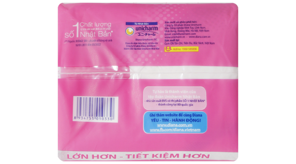 Băng vệ sinh Diana siêu thấm siêu mỏng cánh gói 20 miếng