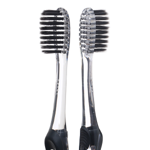 Bàn chải đánh răng Oral-B trà đen siêu mềm mảnh (vỉ 1 cây)