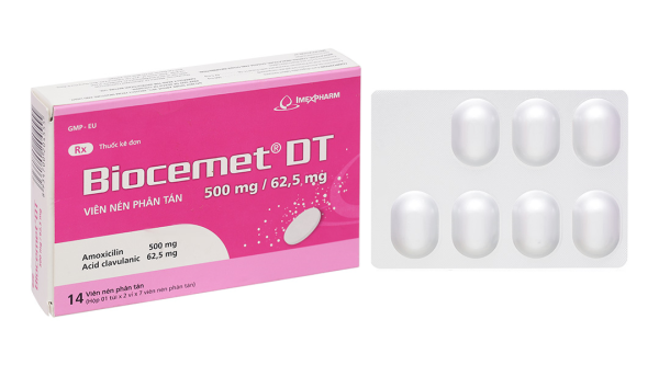 Biocemet DT 500mg/62,5mg trị nhiễm khuẩn do vi khuẩn nhạy cảm (2 vỉ x 7 viên)
