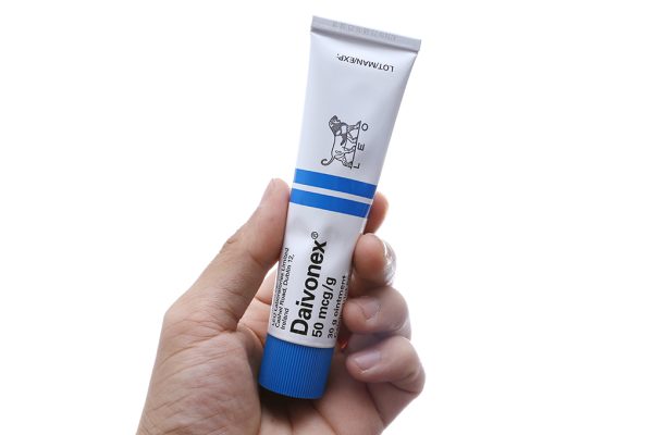 Thuốc mỡ Daivonex trị vảy nến mảng tuýp 30g