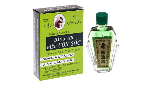 Dầu gió xanh hiệu Con Sóc giảm đau nhức, côn trùng cắn chai 12ml