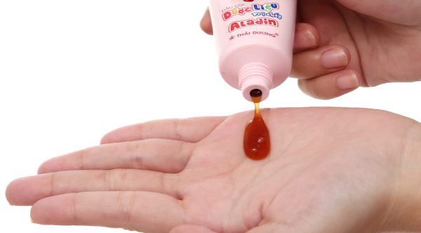 Dầu gội dược liệu Aladin trị chấy, loại bỏ trứng chấy tuýp 30g