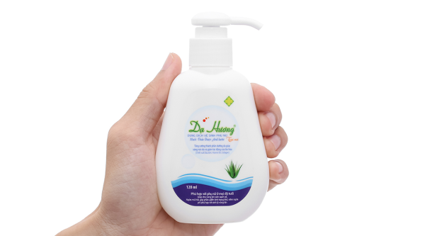Dung dịch vệ sinh phụ nữ Dạ Hương muối, thảo dược khử mùi chai 120ml