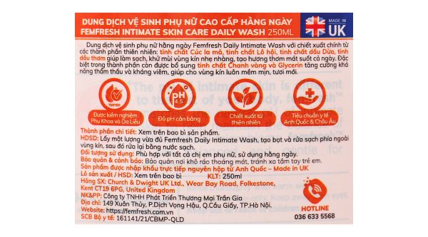 Dung dịch vệ sinh phụ nữ Femfresh Daily Wash giúp làm sạch, khử mùi chai 250ml