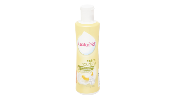 Dung dịch vệ sinh phụ nữ Lactacyd Extra Nourish hương dịu nhẹ chai 250ml