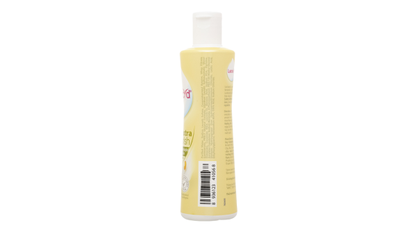 Dung dịch vệ sinh phụ nữ Lactacyd Extra Nourish hương dịu nhẹ chai 250ml