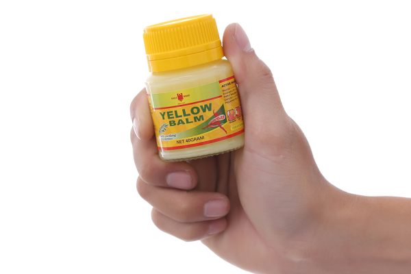 Dầu xoa Eagle Brand Yellow Balm lọ 40g