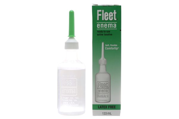 Dung dịch thụt trực tràng Fleet Enema trị táo bón chai 133ml