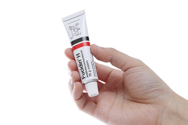 Kem bôi Fucidin H trị viêm da tuýp 15g