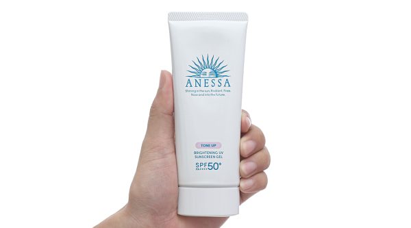 Gel chống nắng Anessa SPF50+/PA++++ dưỡng sáng da, nâng tông tuýp 90g