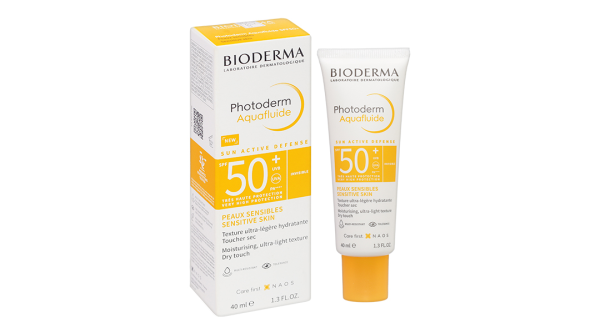 Kem chống nắng Bioderma Photoderm Aquafluide SPF50+ giảm bóng nhờn trên da tuýp 40ml