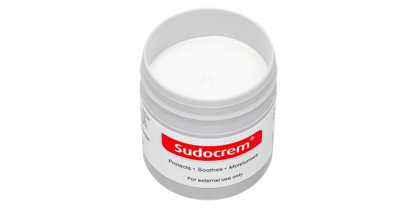 Kem Sudocrem giúp bảo vệ da, chống hăm tã cho bé hũ 60g