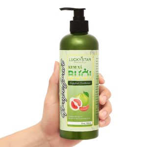 Kem xả Bưởi Lucky Star giúp phục hồi tóc mềm mượt óng ả chai 500ml