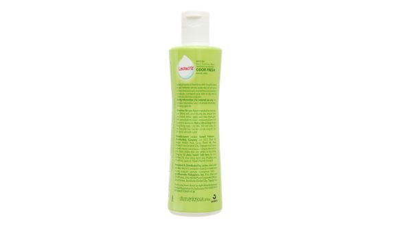 Dung dịch vệ sinh Lactacyd Odor Fresh lá trầu chai 250ml