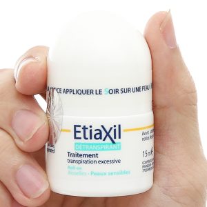 Lăn khử mùi Etiaxil giúp khử mùi hôi dưới cánh tay cho da nhạy cảm chai 15ml