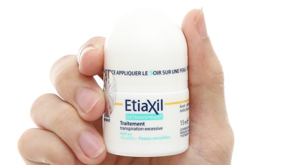 Lăn khử mùi Etiaxil giúp khử mùi hôi dưới cánh tay cho da nhạy cảm chai 15ml