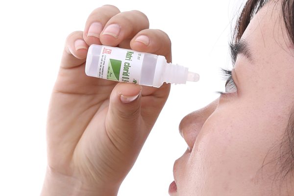 Dung dịch Natri Clorid Pharmedic 0.9% vệ sinh mắt, mũi lọ 10ml