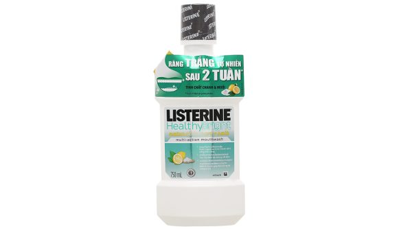 Nước súc miệng Listerine Healthy Bright giúp trắng răng chai 750ml