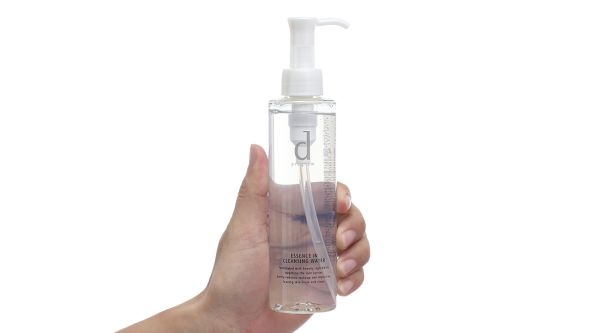 Nước tẩy trang D Program Essence In Cleansing Water sạch sâu và duy trì độ ẩm chai 180ml