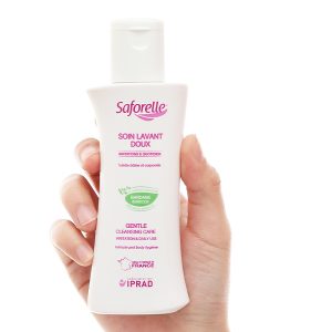 Dung dịch vệ sinh phụ nữ Saforelle cho da nhạy cảm chai 100ml