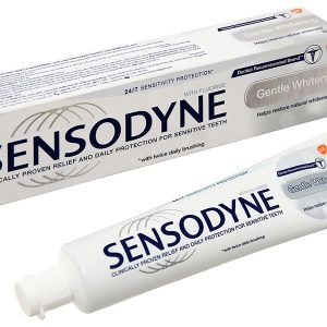 Kem đánh răng Sensodyne Gentle Whitening giúp làm trắng răng tuýp 100g