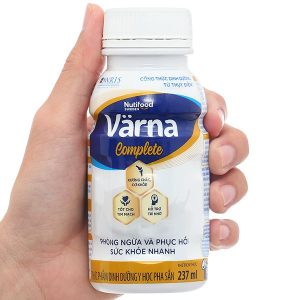 Sữa bột pha sẵn Nutifood Varna Complete giúp bổ sung dinh dưỡng (6 chai x 237ml)