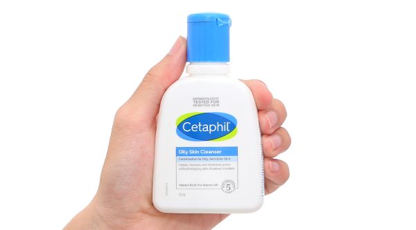 Sữa rửa mặt Cetaphil Oily Skin Cleanser dịu lành cho da dầu, nhạy cảm chai 125ml