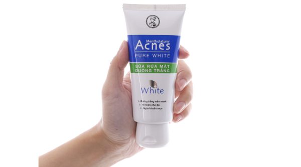 Sữa rửa mặt Acnes Pure White dưỡng da trắng sáng, ngừa mụn tuýp 100g