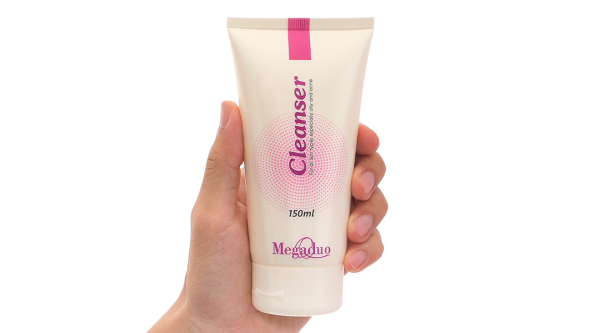 Sữa rửa mặt Megaduo Cleanser làm sạch da giúp da mịn màng, ngừa mụn tuýp 150ml