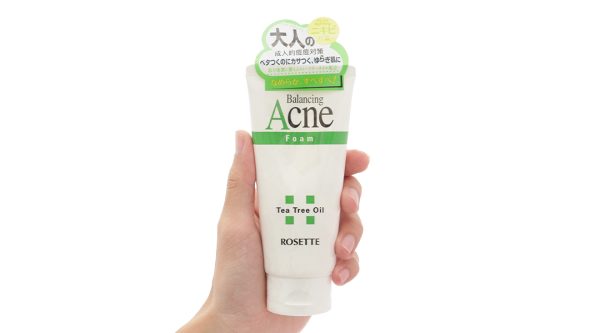 Sữa rửa mặt Rosette Acne Balancing Foam cho da mụn, da nhạy cảm tuýp 120g