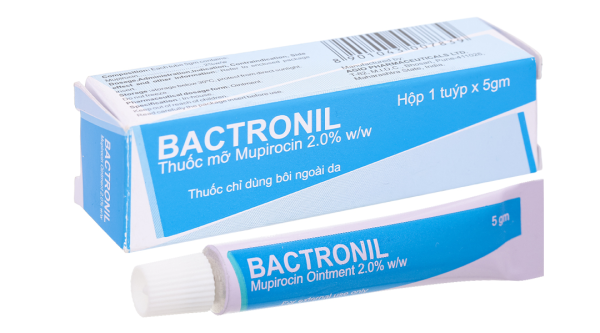 Thuốc mỡ bôi da Bactronil 2.0% trị nhiễm khuẩn da tuýp 5g