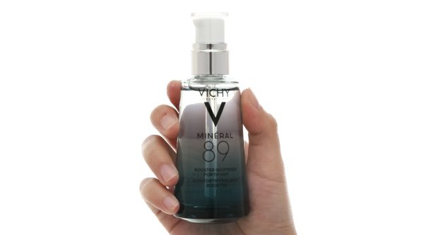 Serum Vichy Mineral 89 giúp da da mềm mịn, căng mướt chai 50ml